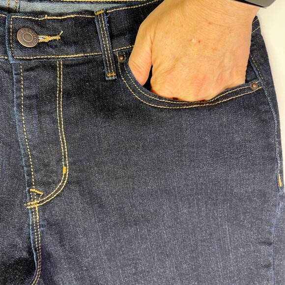 Old Navy Size 12 Long Curvy Mid-Rise Blue Jeans Dark Wash Bootcut - Picture 7 of 9